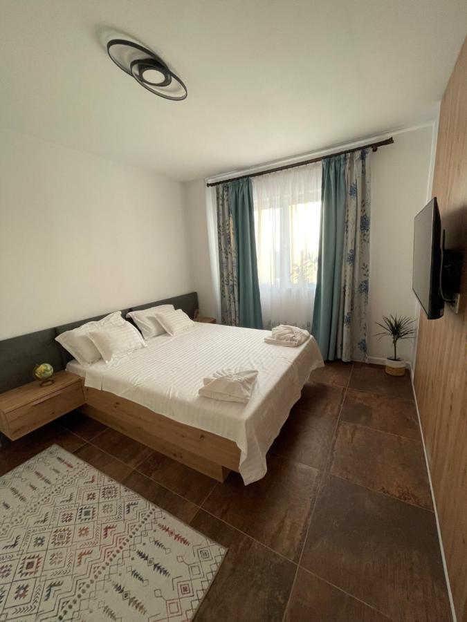 Talida's apartment colorful&brightnes Oradea Exterior foto