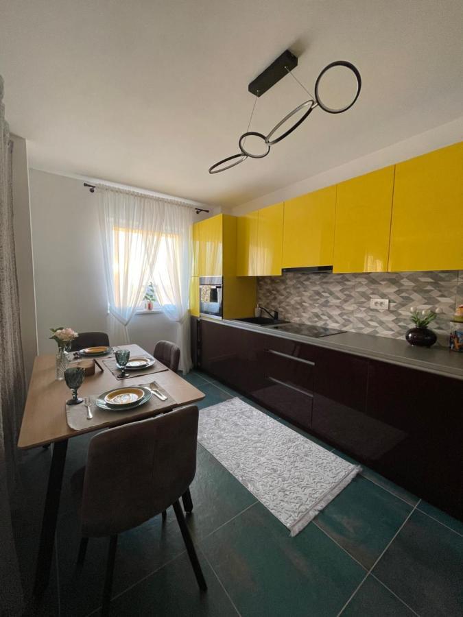 Talida's apartment colorful&brightnes Oradea Exterior foto