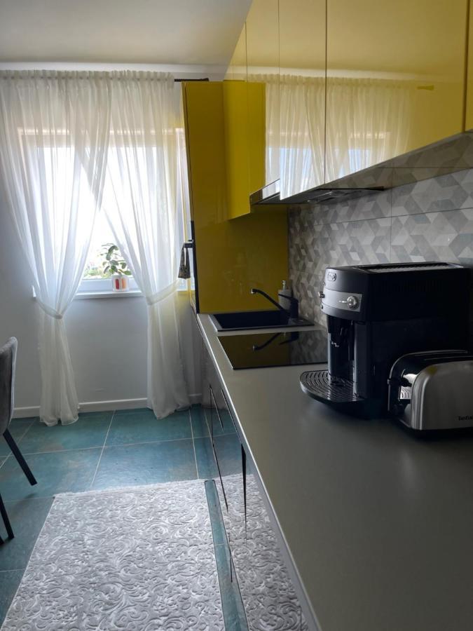 Talida's apartment colorful&brightnes Oradea Exterior foto