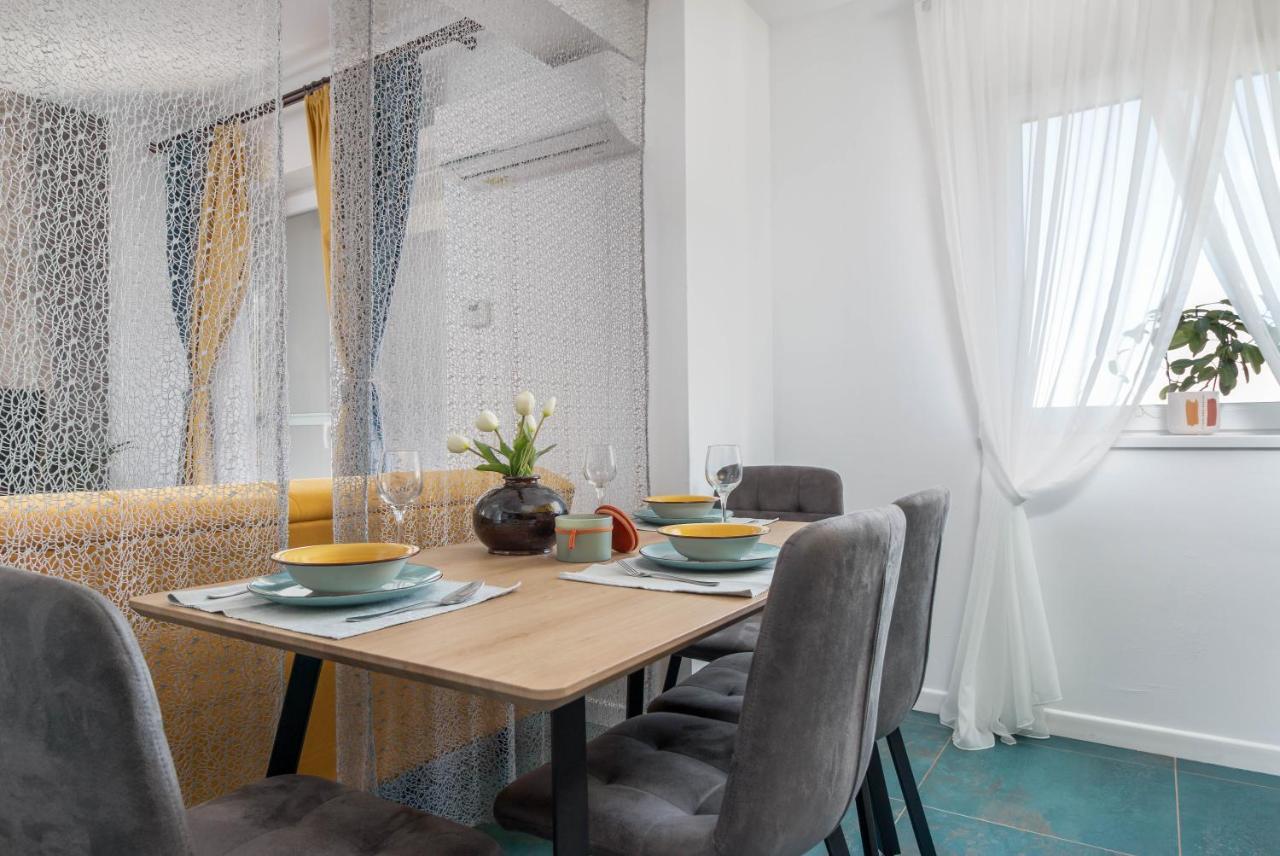 Talida's apartment colorful&brightnes Oradea Exterior foto